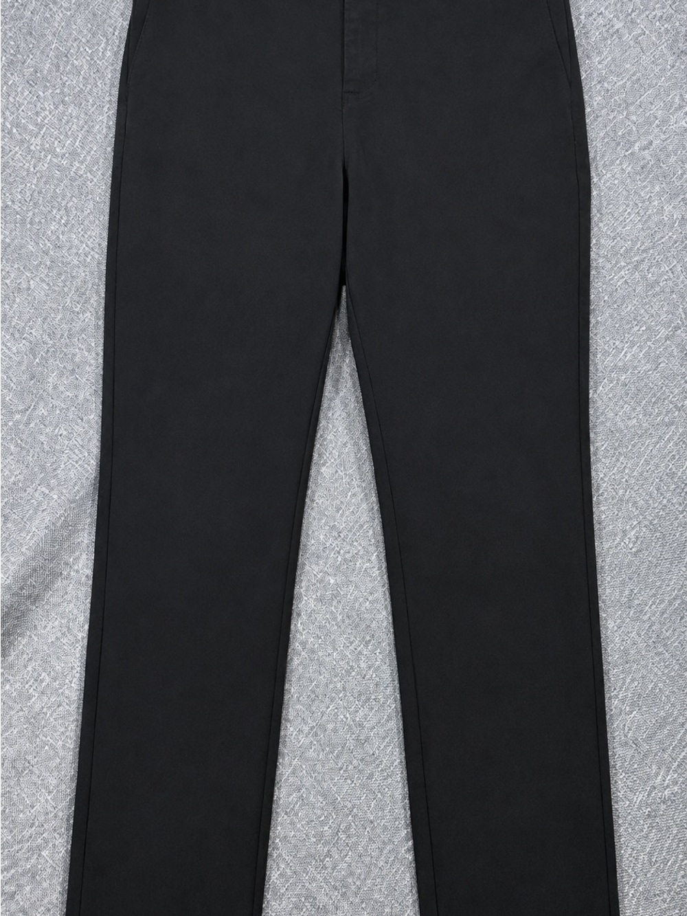 Old Navy Black Men’s Chinos - Slim Straight Fit